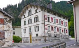 015 - Weisses Haus 2021